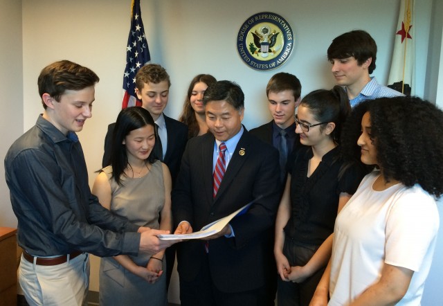 Members of the Human Rights Watch Student Task Force talk to Congressman Ted Lieu. Printed with permission of Harry Garvey