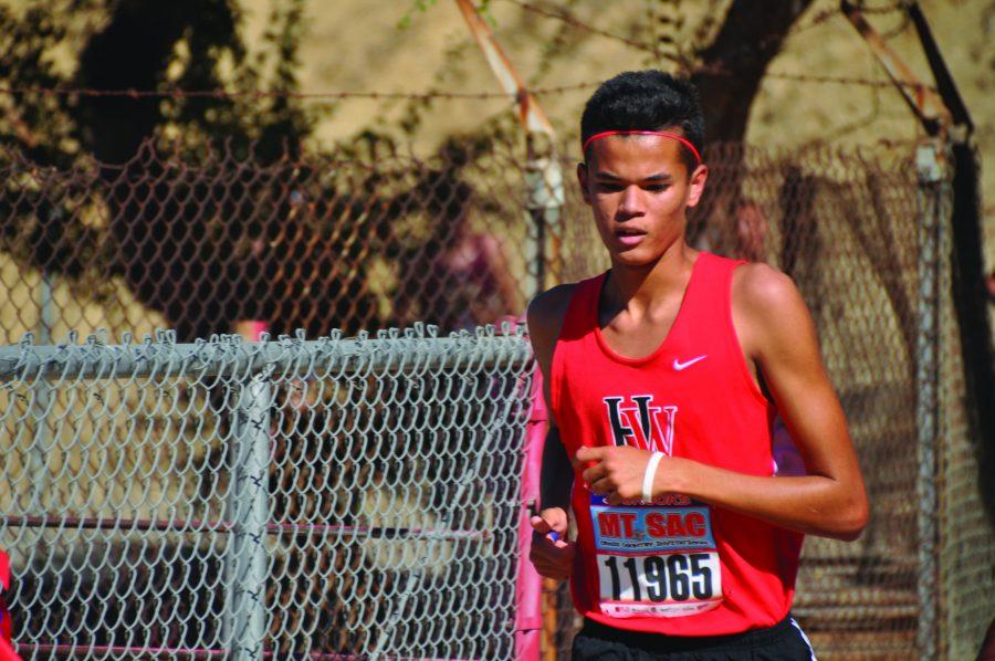 Dustin Jones ’17 competes in the 69th annual Mt. SAC Invitational on Oct. 21.  Both the boys and girls qualified for the State Finals with their fourth and fifth-place finishes in the CIF Division IV Finals on Nov. 19.  State finals begin Nov. 26. Credit: Joe Levin/Chronicle