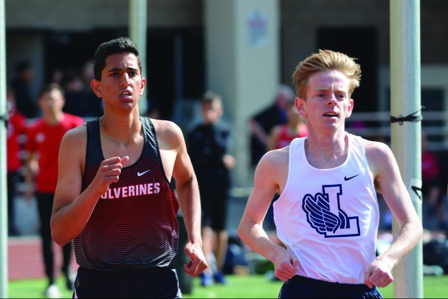Keon+Mazdisnian+%E2%80%9919+runsin+the+1600-meter+race+in+the+schools+first+75-54+win+over+the+Loyola+Cubs.+Photo+Credit%3A+Ryan+Kim%2FChronicle