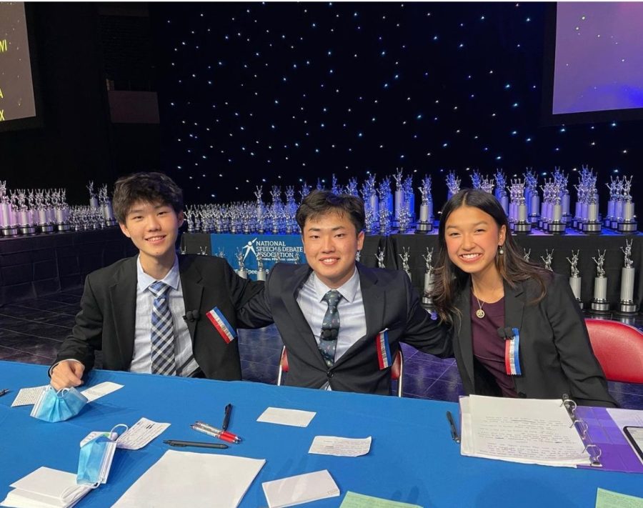 Alex Lee ’24 (left) poses for a picture with fellow debaters at the 2022 National Speech and Debate Tournament in Louisville, Kentucky. Lee and his teammates, under the name West LA Violents, beat out a large field en route to a national debate victory. 