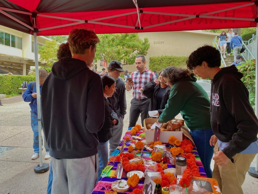 DAY OF THE BREAD: LAHSO celebrates Día De Los Muertos with a decorated booth and treats available to students and faculty.