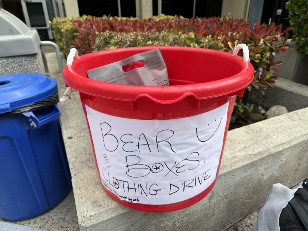 Bear Boxes club holds clothing drive