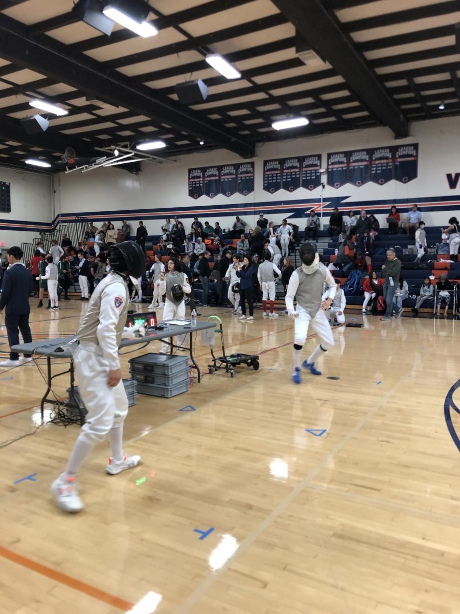 Fencing competes in Southern California Fencing League Tournament