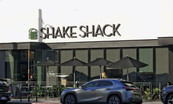 Shake Shack, which is about a 10-minute walk away from campus, opened its new Ventura location in the month of January. There were also a number of renewed discounts, which includes a list of over 10 restaurants in the area.