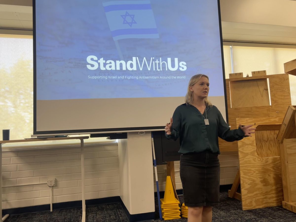 Charlotte Korchak, an educator and representative from StandWithUs, spoke to attendees of an educational event hosted by Jewish Club on Nov. 1.