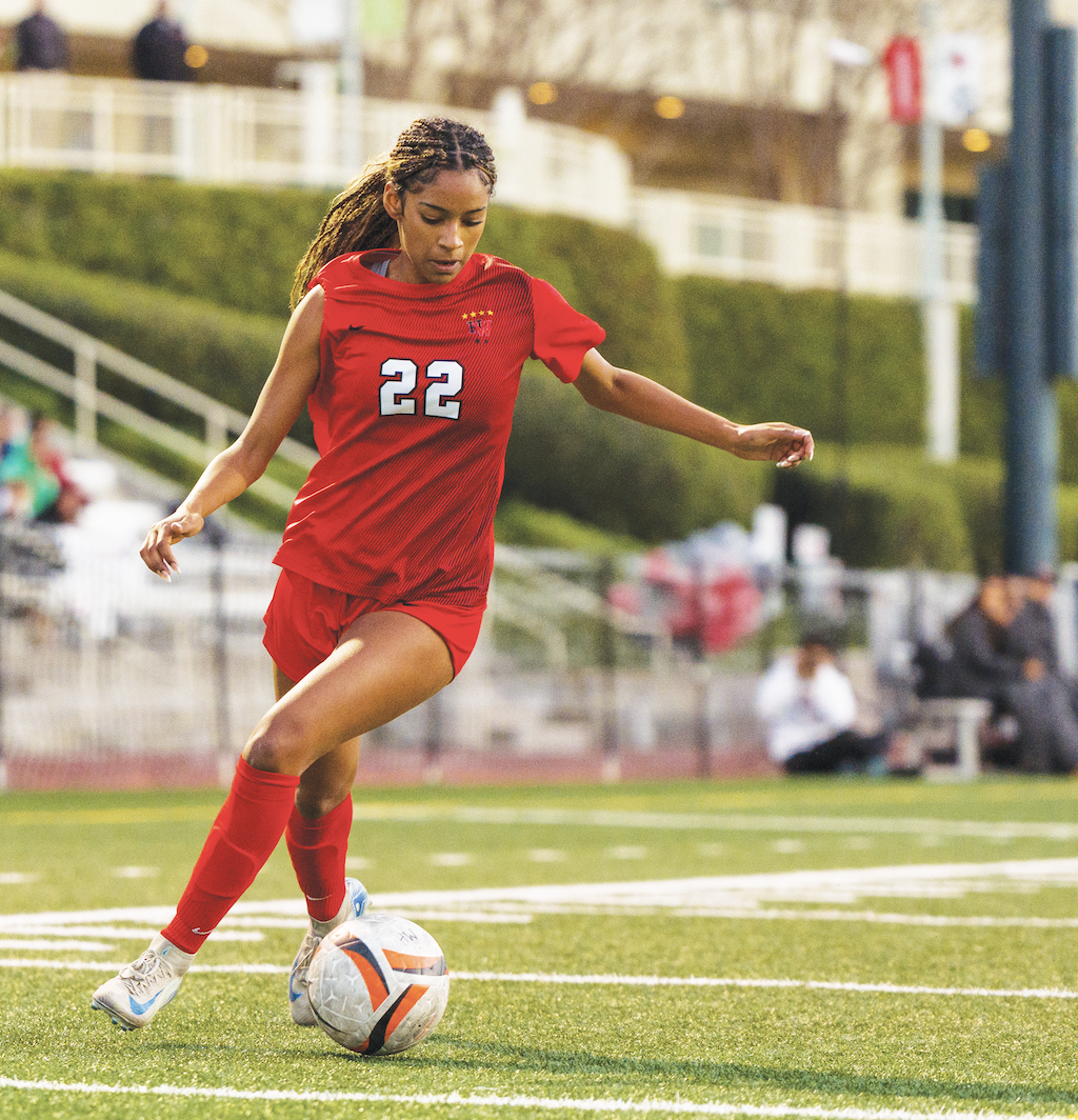 Girls soccer stresses team cohesion
